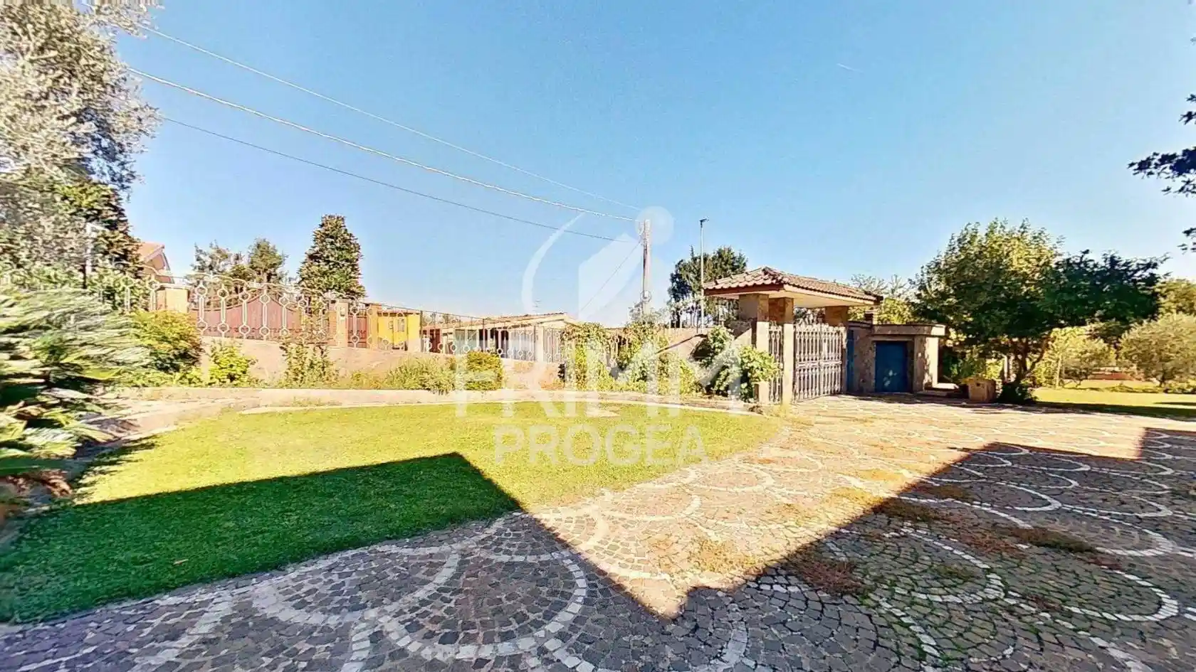 Villa in vendita a Zagarolo