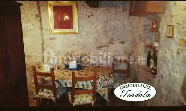 Casa indipendente in vendita a Ameglia
