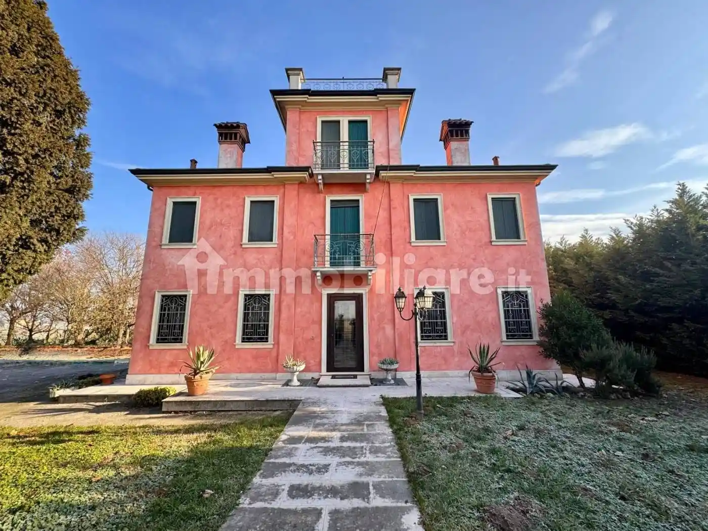 Villa in vendita a Salizzole