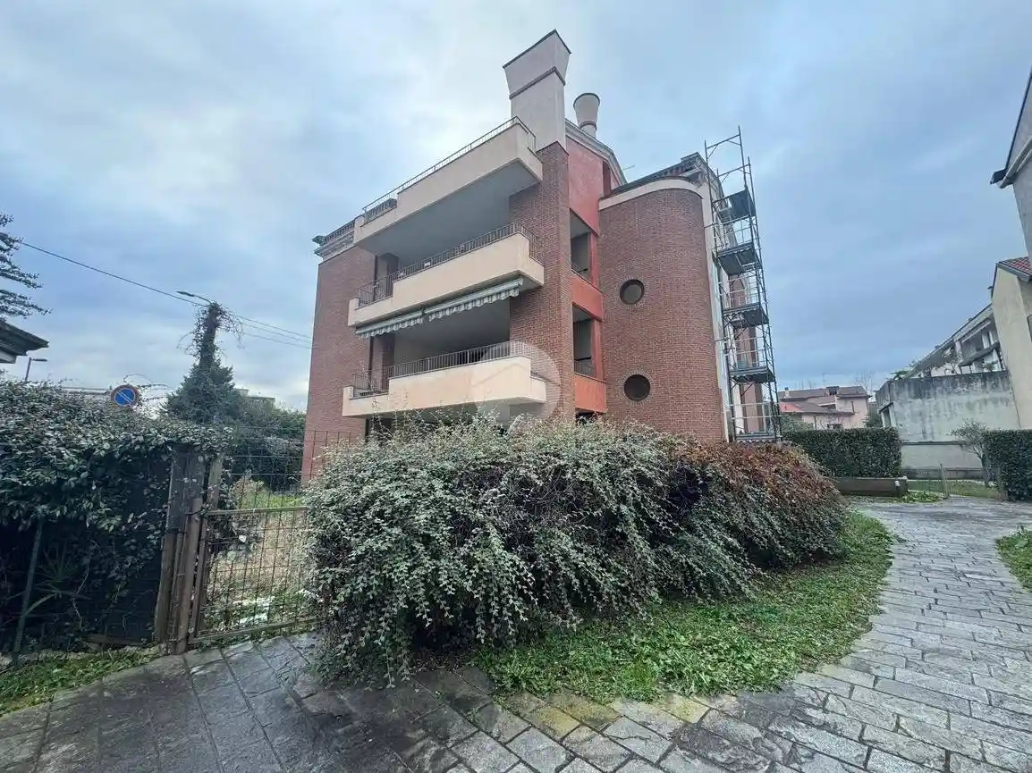 Appartamento in affitto a Cesano Maderno