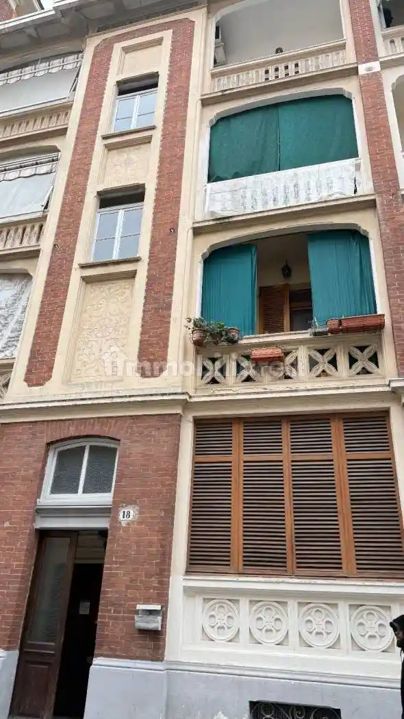 Appartamento in vendita a Torino