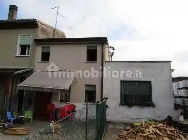 Casa indipendente in vendita a Castagnaro