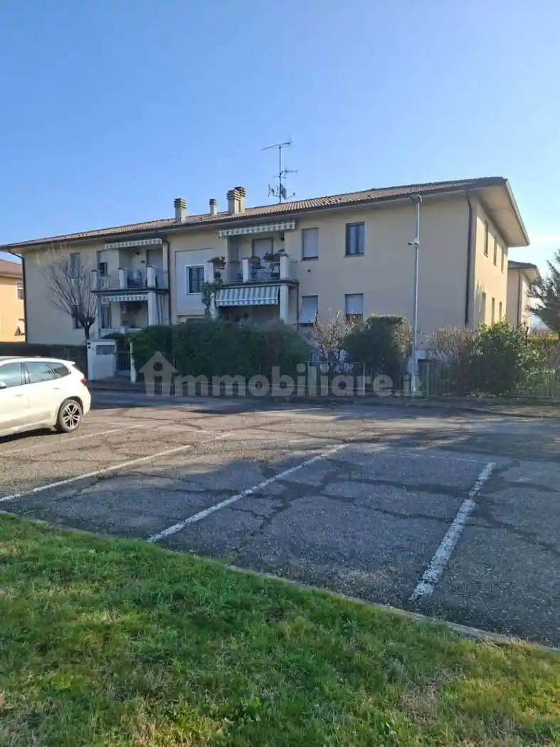 Palazzo - Edificio in vendita a Fornovo di Taro