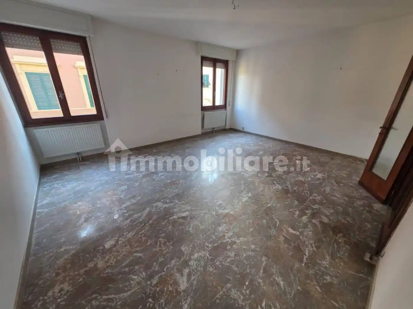 Appartamento in vendita a Livorno