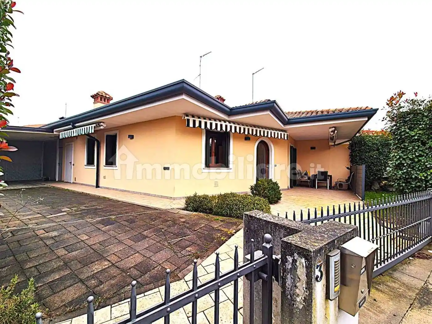 Villa in vendita a Ruda
