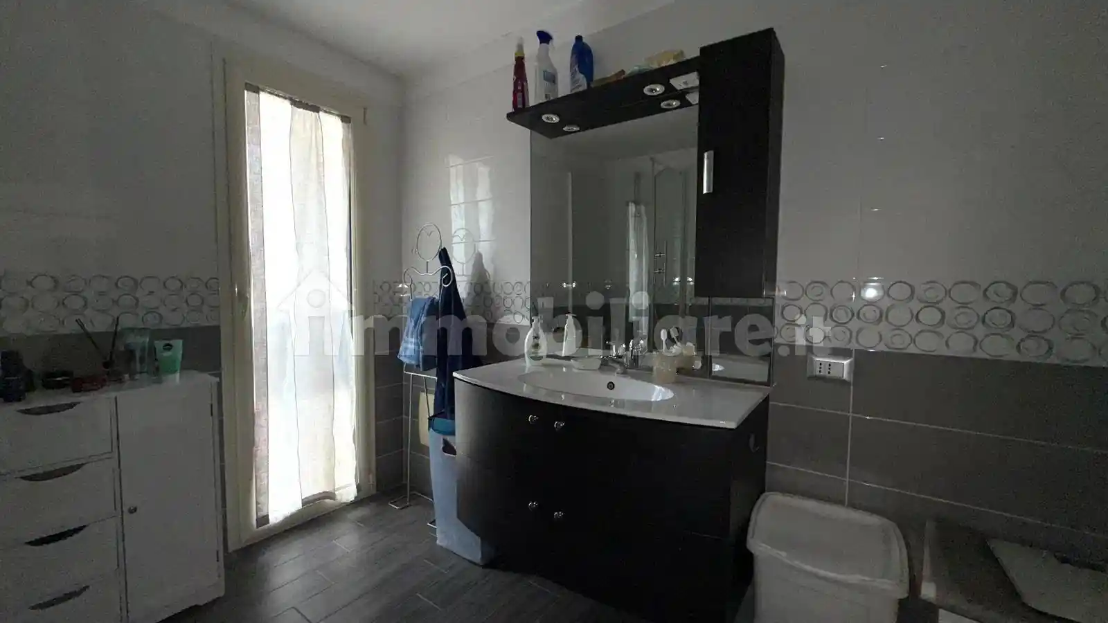 Appartamento in affitto a Napoli