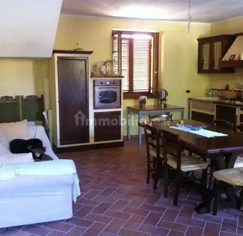 Appartamento in affitto a Valtopina