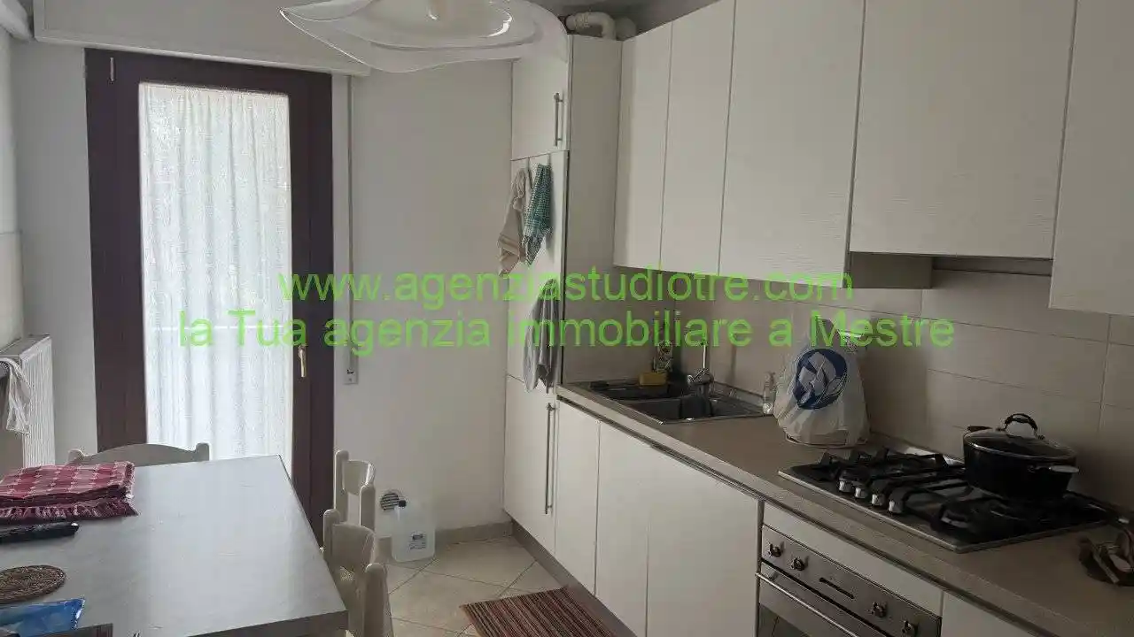 Appartamento in vendita a Venezia