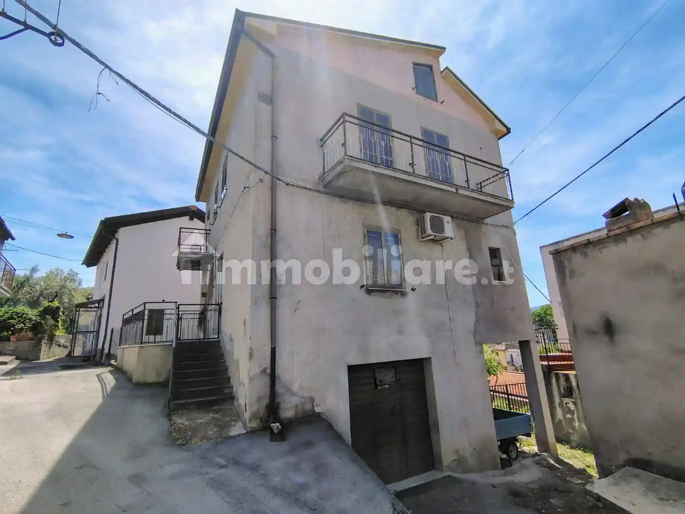 Villa in vendita a Bomba