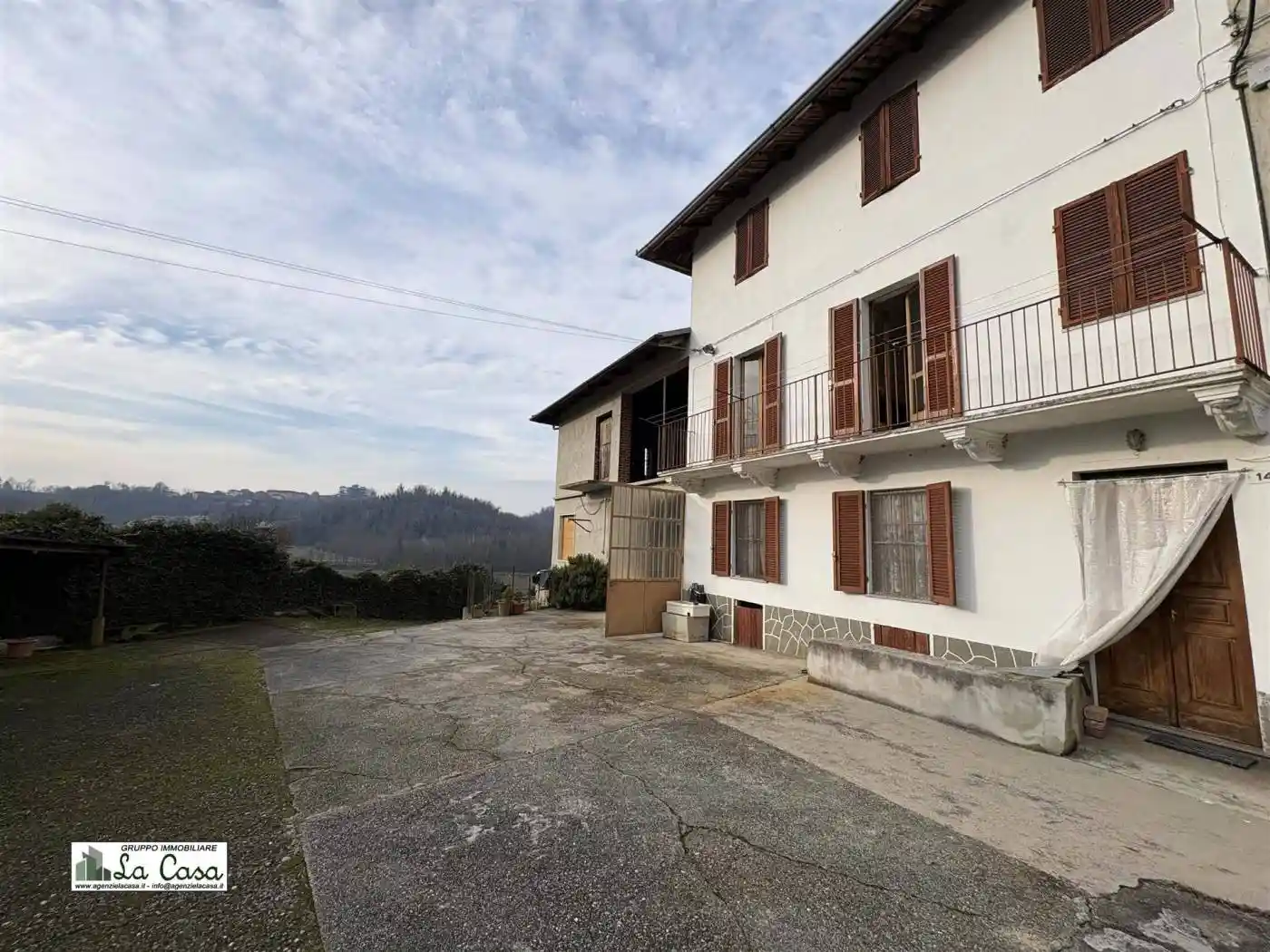 Rustico - Casale in vendita a Viale