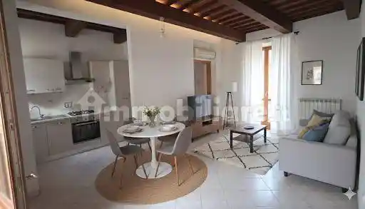 Appartamento in vendita a Cascina