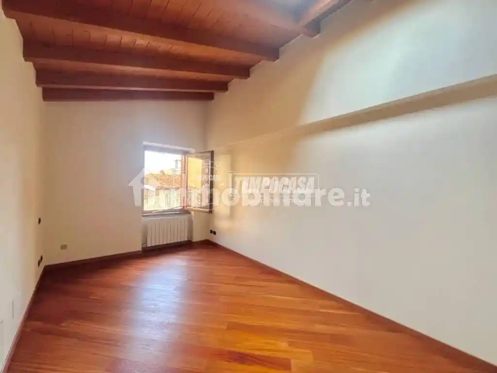 Appartamento in vendita a Curno