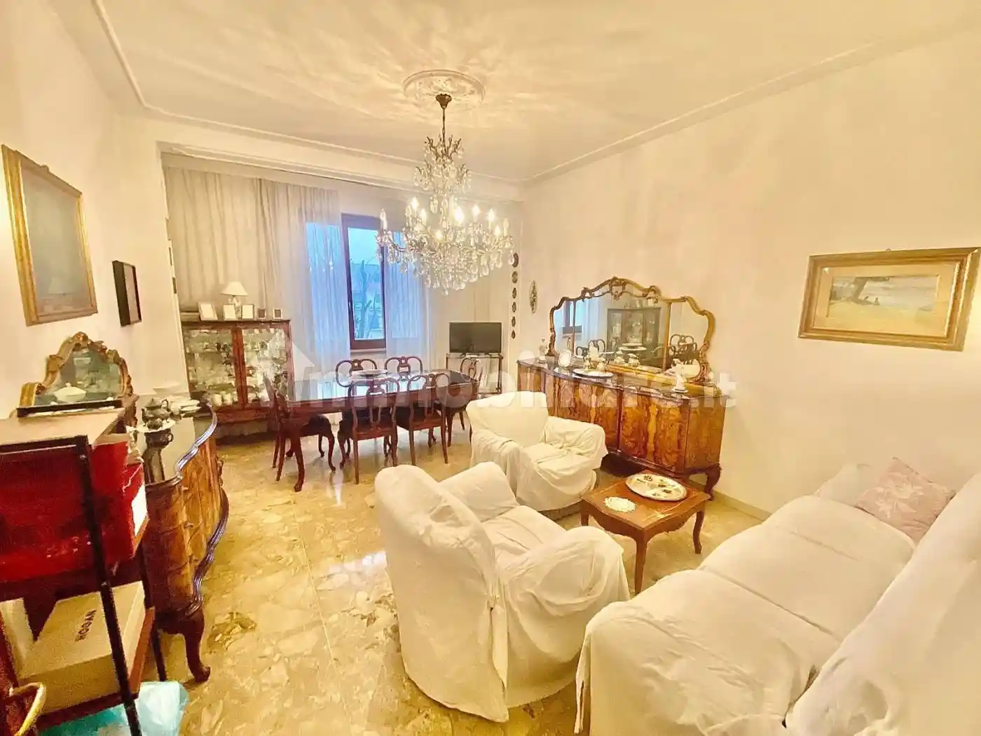 Appartamento in vendita a Piacenza