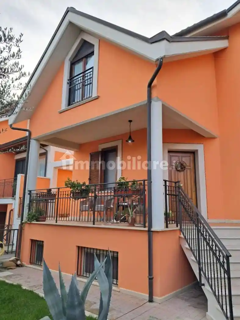 Villetta a schiera in vendita a Alatri