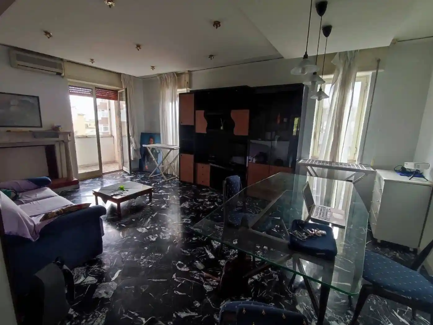 Appartamento in vendita a Napoli