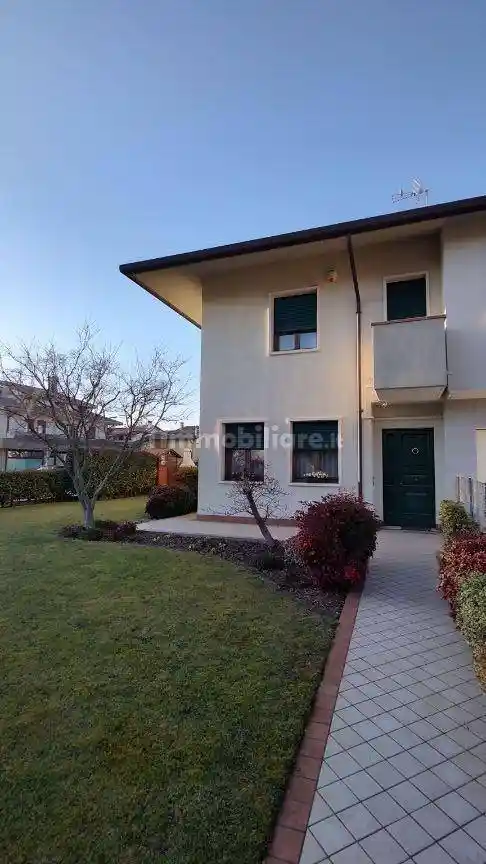 Villetta a schiera in vendita a Loreggia