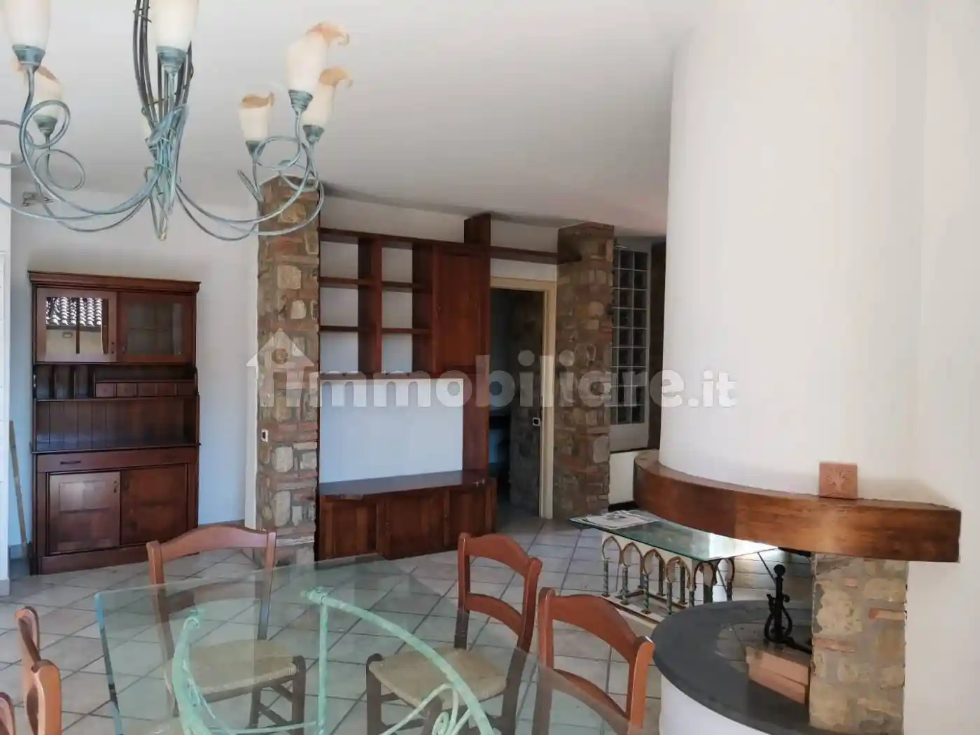 Villa in vendita a Poggibonsi