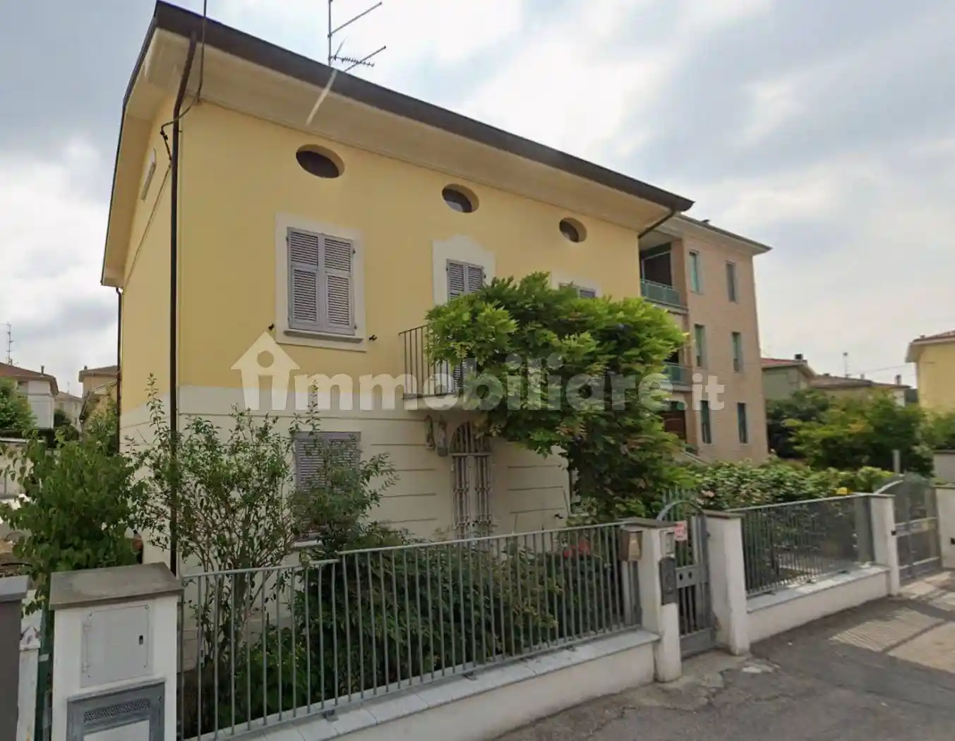 Villa in vendita a Fidenza