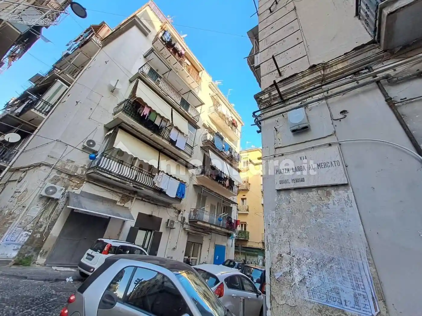 Appartamento in vendita a Napoli