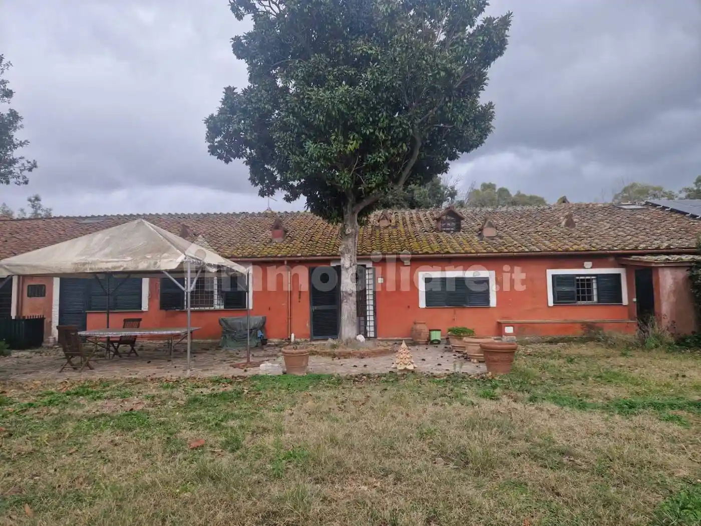 Rustico - Casale in vendita a Roma