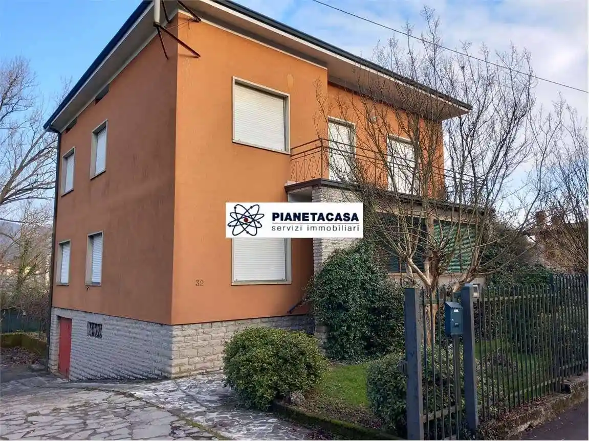 Villa in vendita a Bergamo