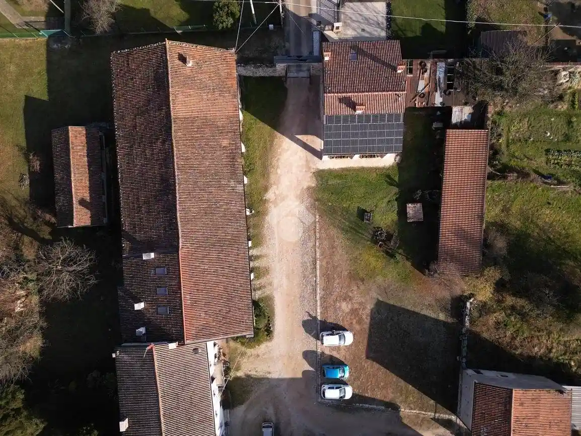 Rustico - Casale in vendita a Schio