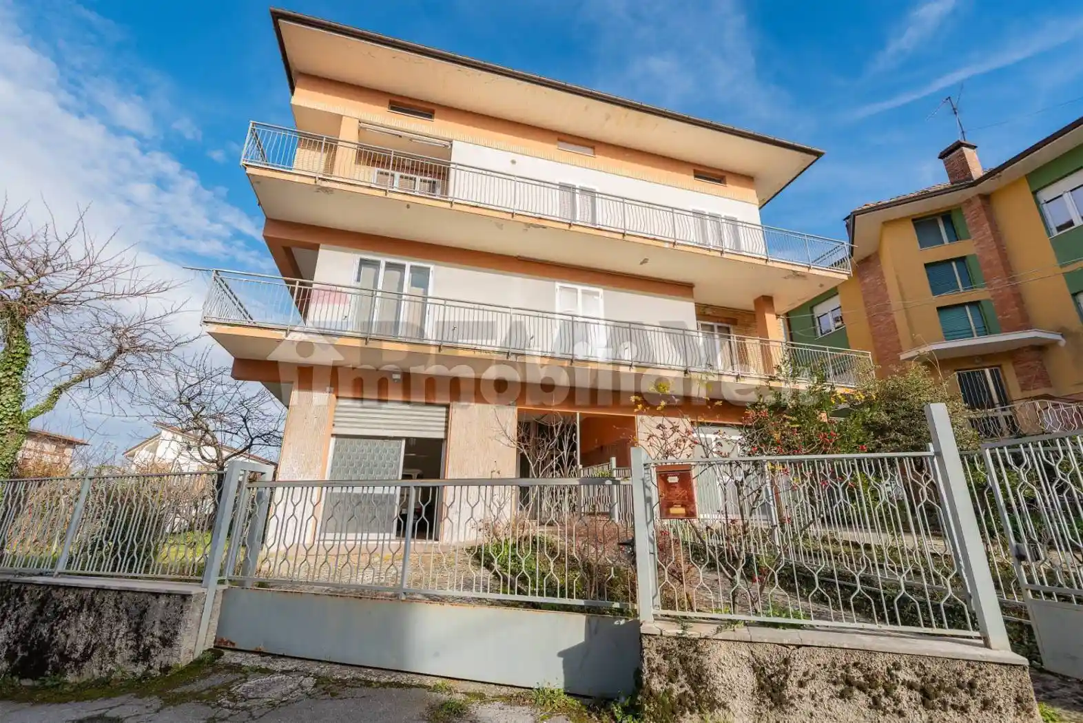 Casa indipendente in vendita a Cupramontana