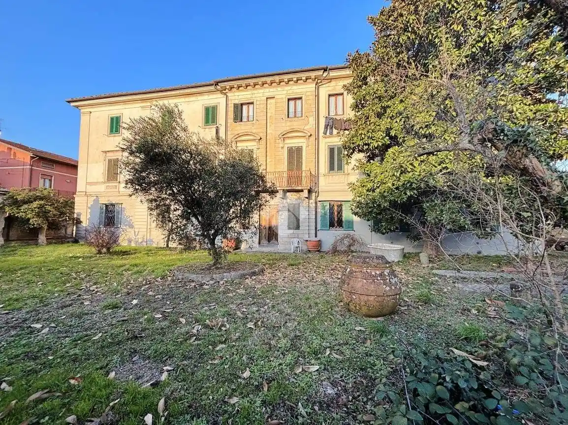 Casa indipendente in vendita a Agliana