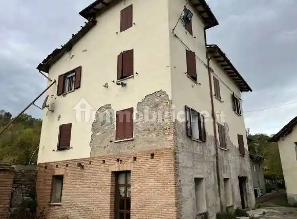 Casa indipendente in vendita a Guiglia