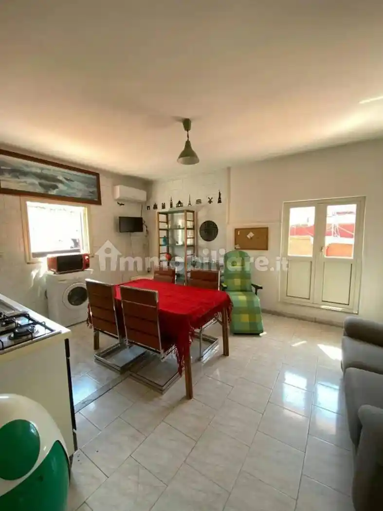 Appartamento in affitto a Napoli