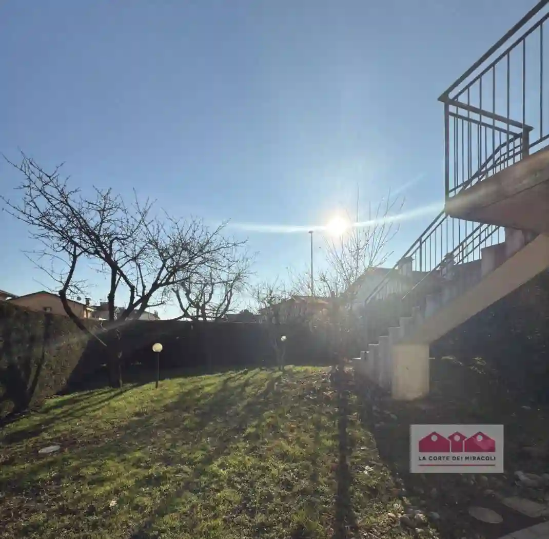 Villetta a schiera - foto 2