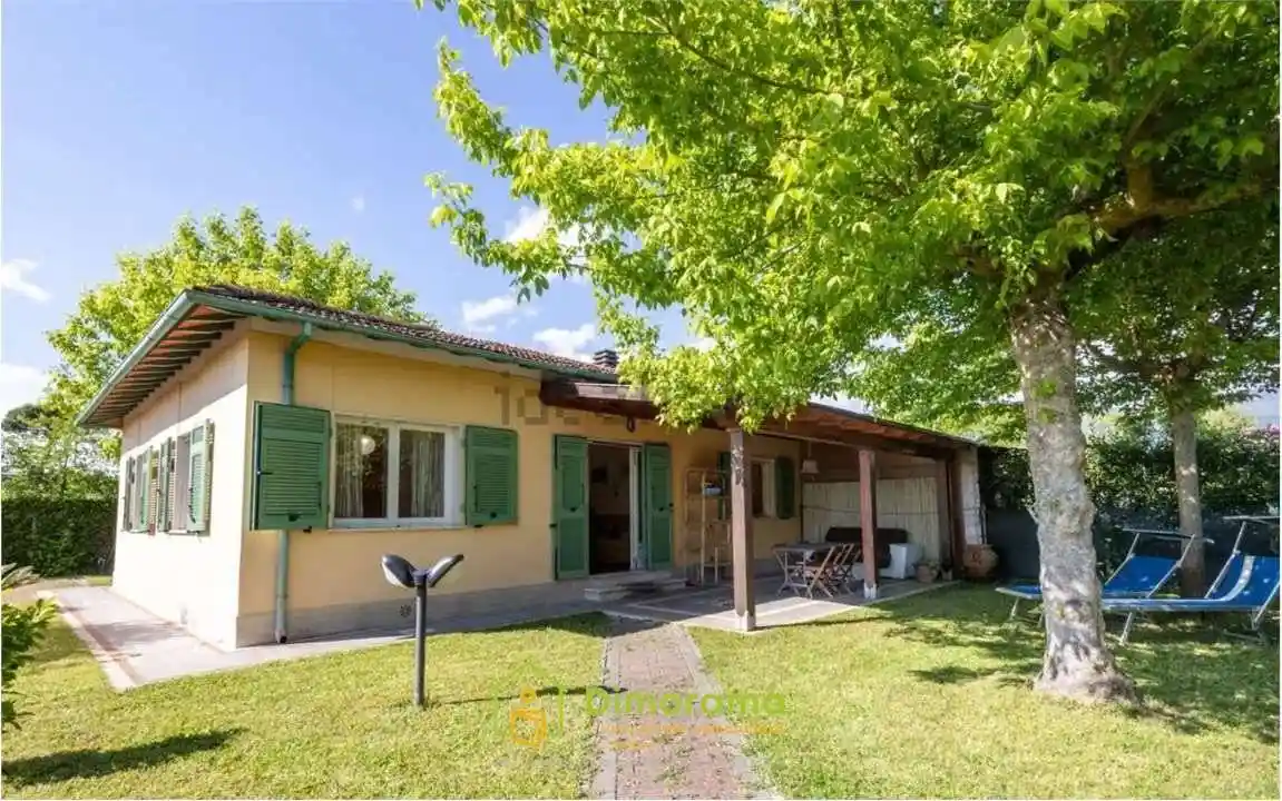 Villa in vendita a Forte dei Marmi
