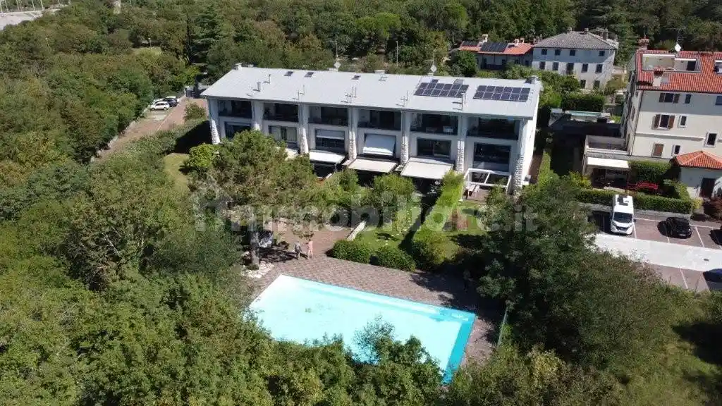 Appartamento in vendita a Duino-Aurisina