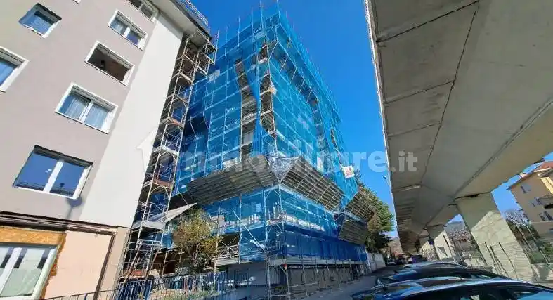 Appartamento in vendita a Sesto Calende