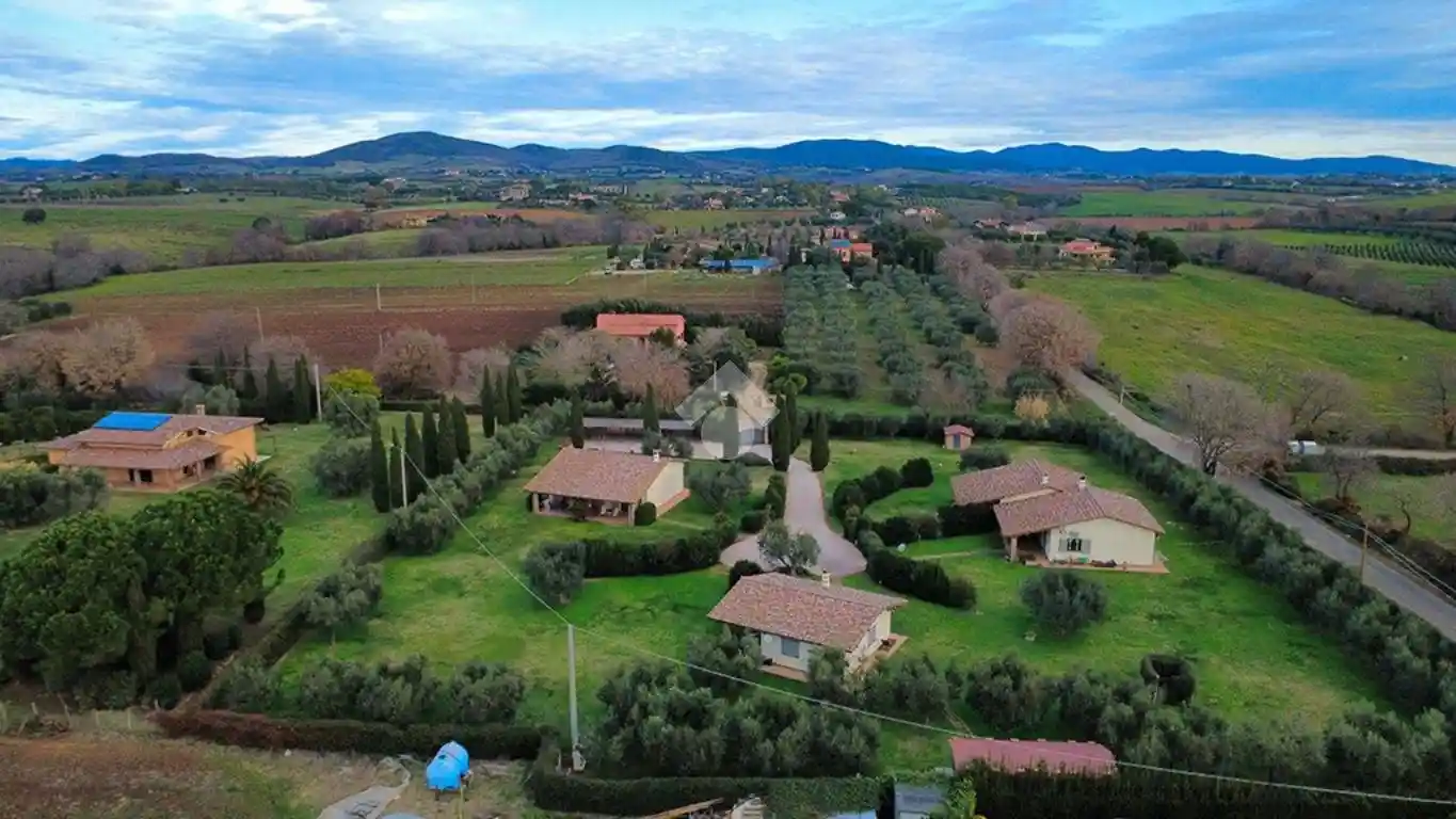 Villa in vendita a Montalto di Castro