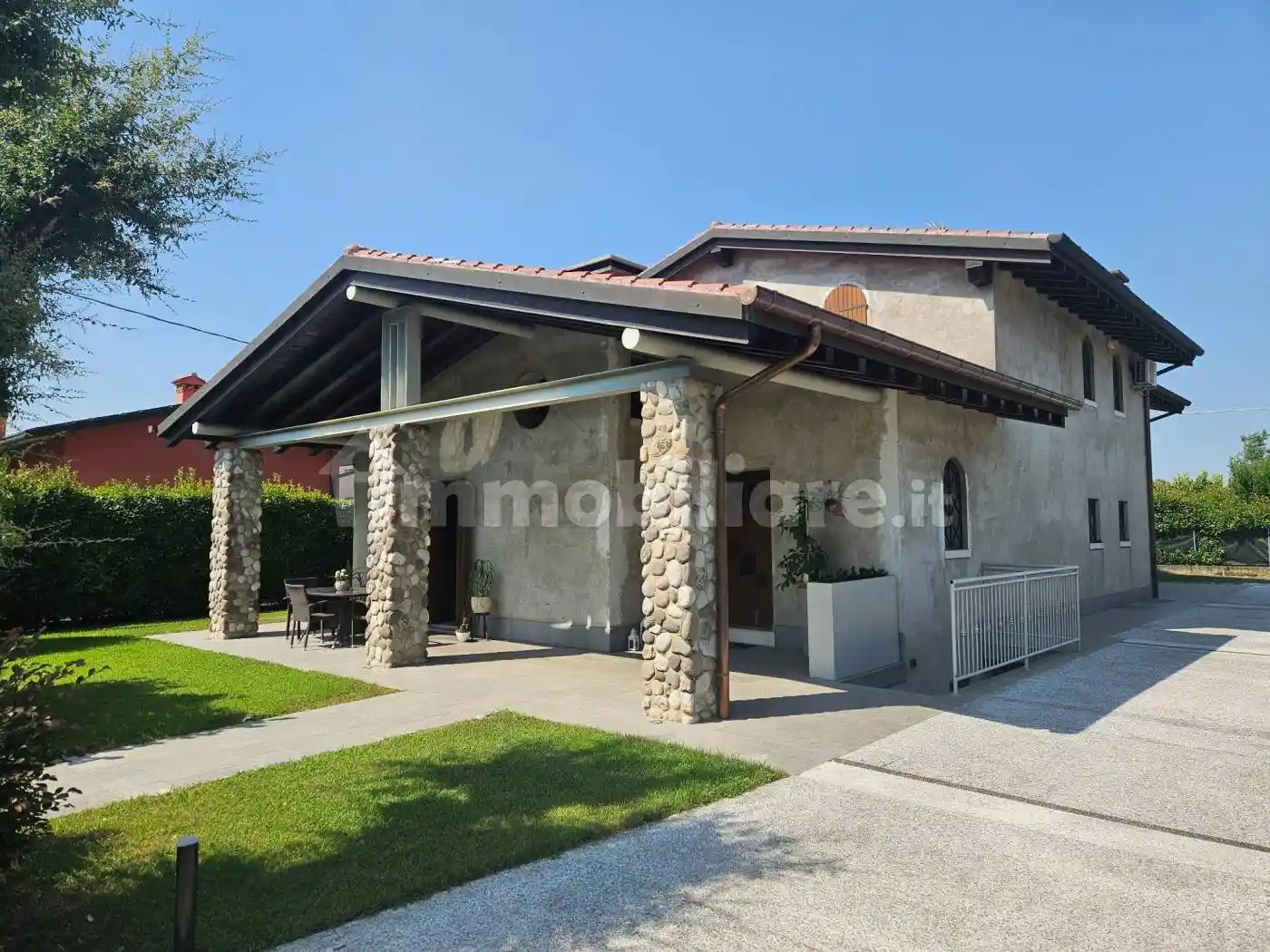 Villa in vendita a Tezze sul Brenta