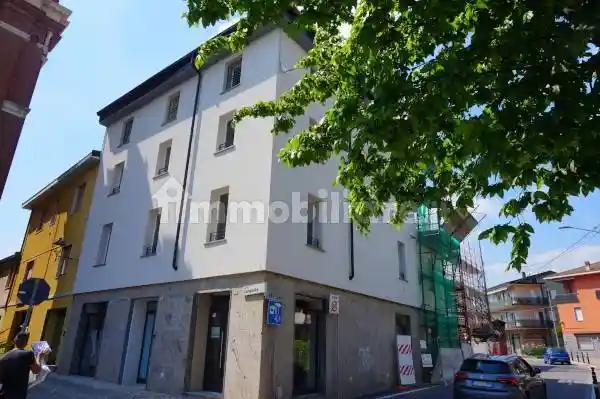 Appartamento in vendita a Terno d'Isola