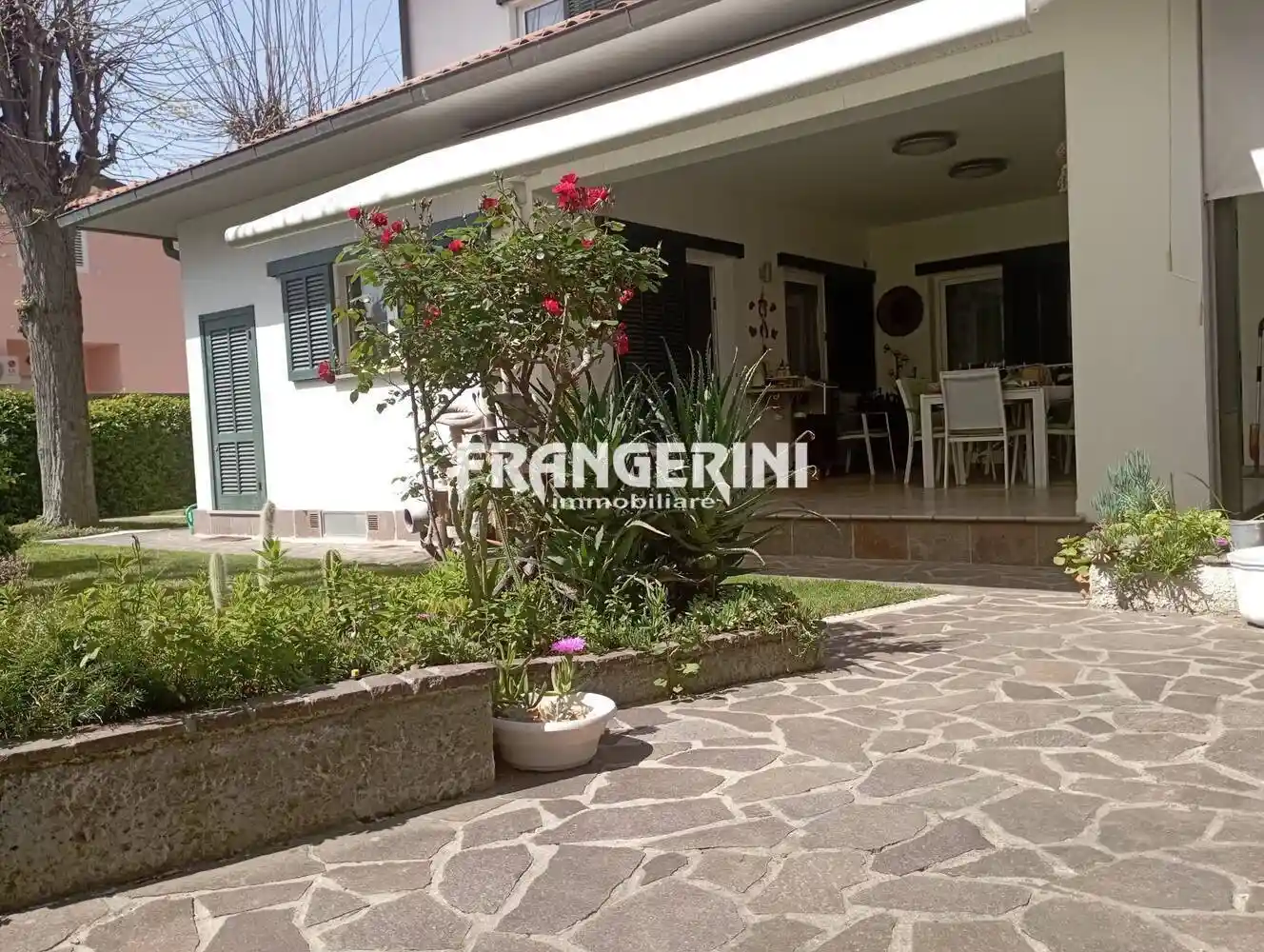 Villa in vendita a Livorno