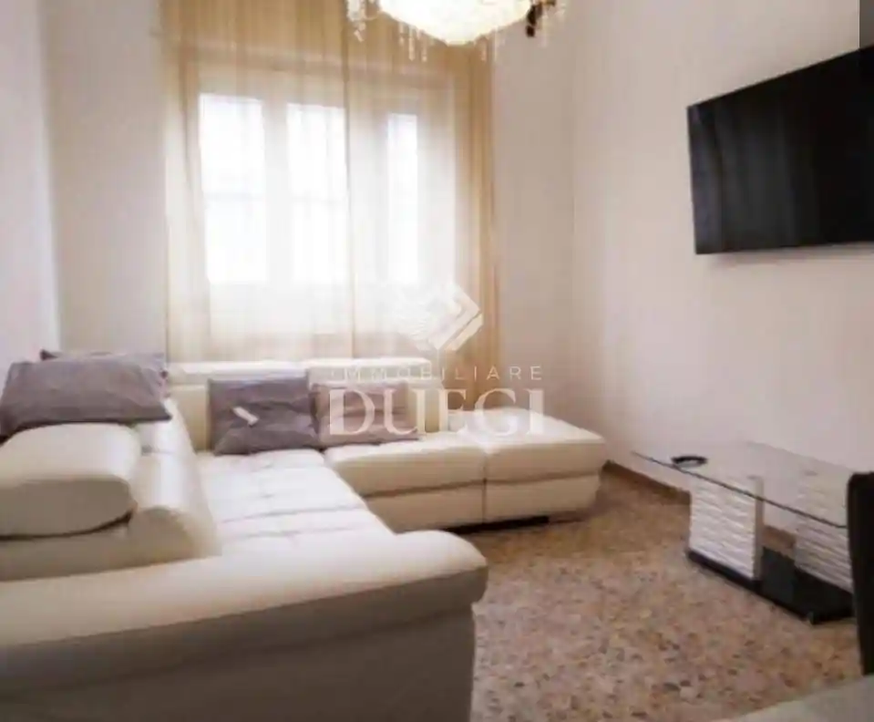 Casa indipendente in vendita a Viareggio