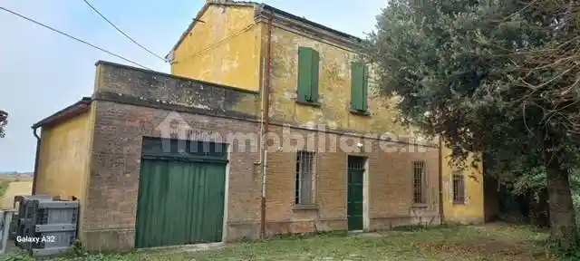 Casa indipendente in vendita a Russi