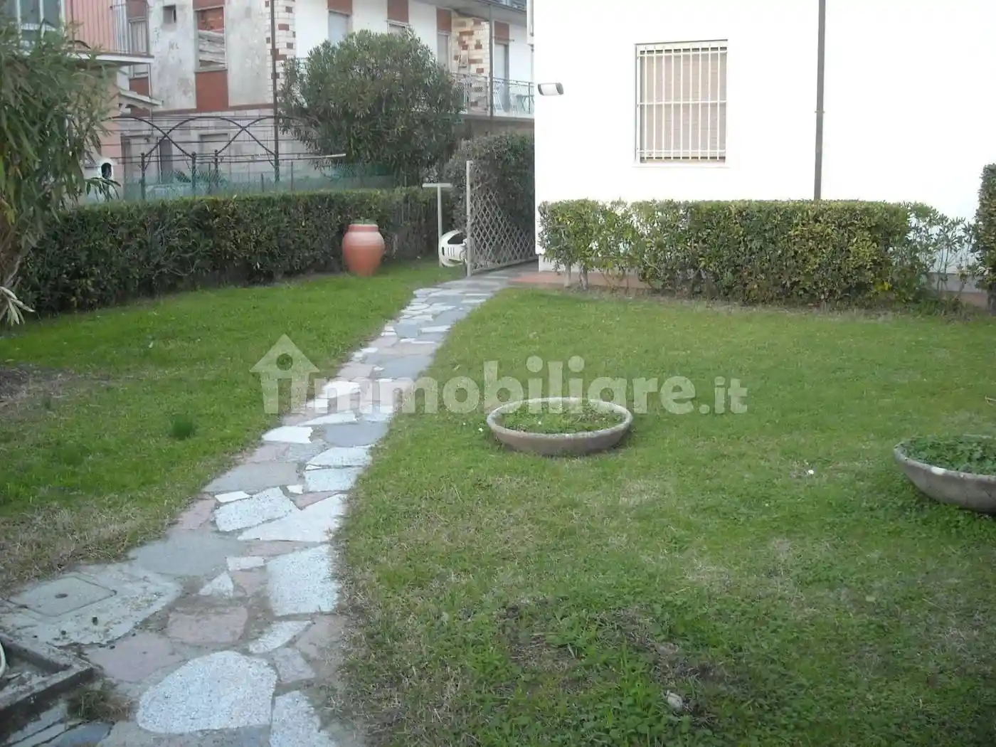 Villa in vendita a Luni