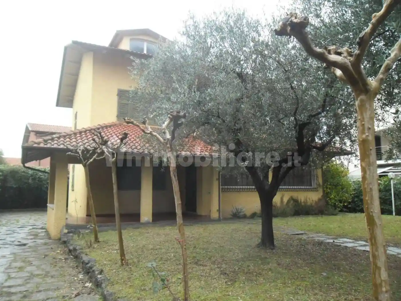 Villa in affitto a Sarzana