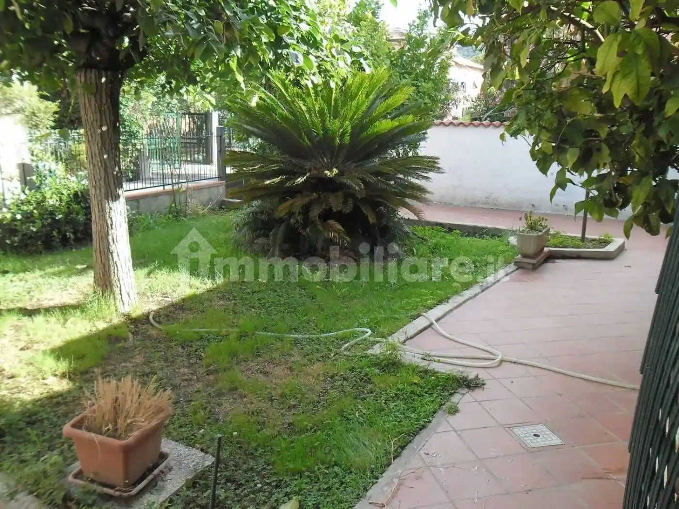 Appartamento in vendita a Luni