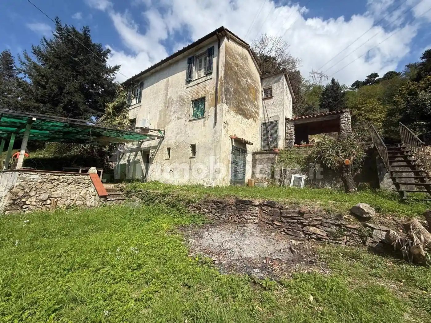 Villa in vendita a Massa