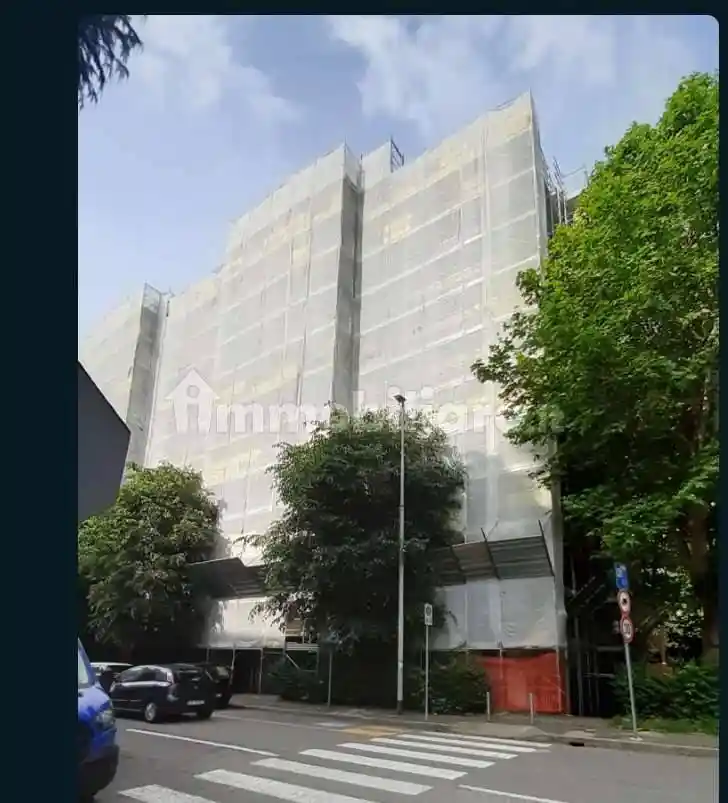 Appartamento in vendita a Cesano Boscone