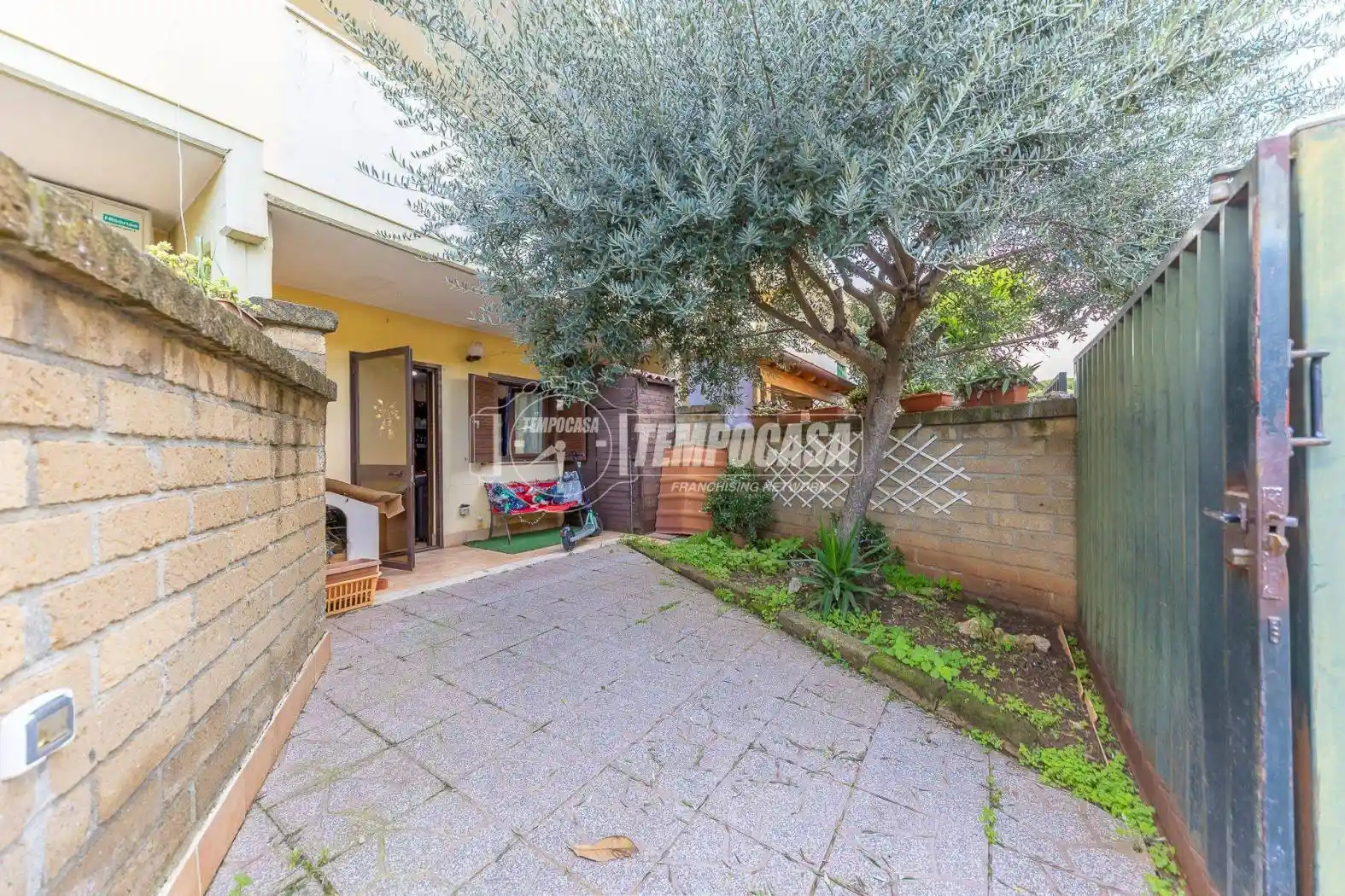 Villetta a schiera in vendita a Ladispoli