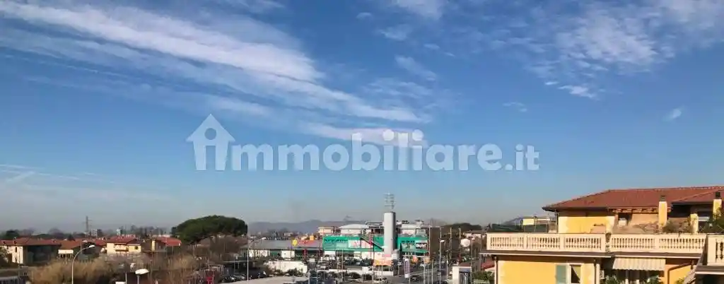 Appartamento in vendita a Massa