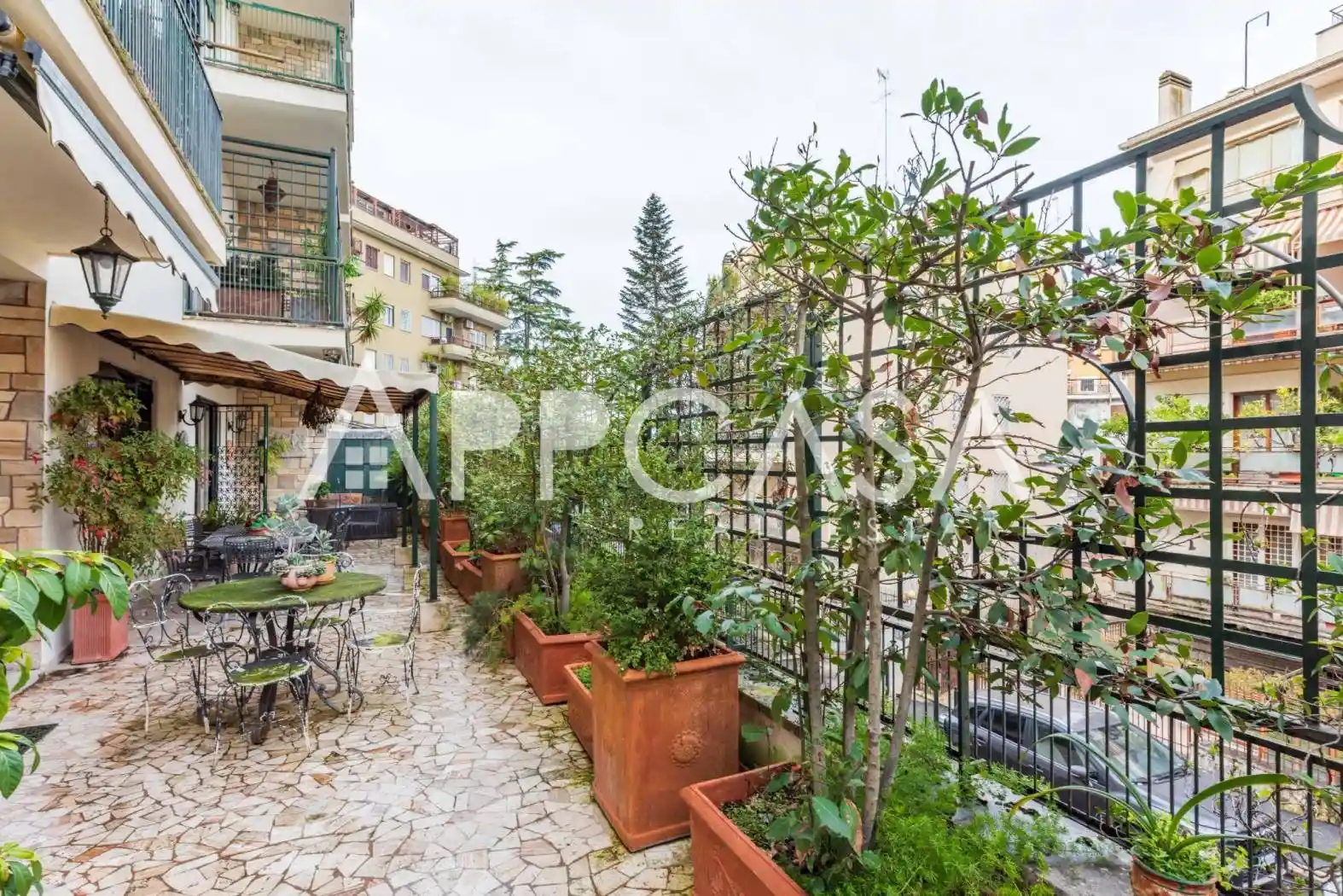 Appartamento in vendita a Roma