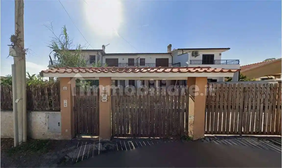 Villa in vendita a Ardea