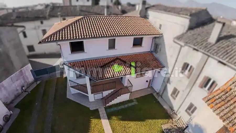 Villetta a schiera in vendita a Arba